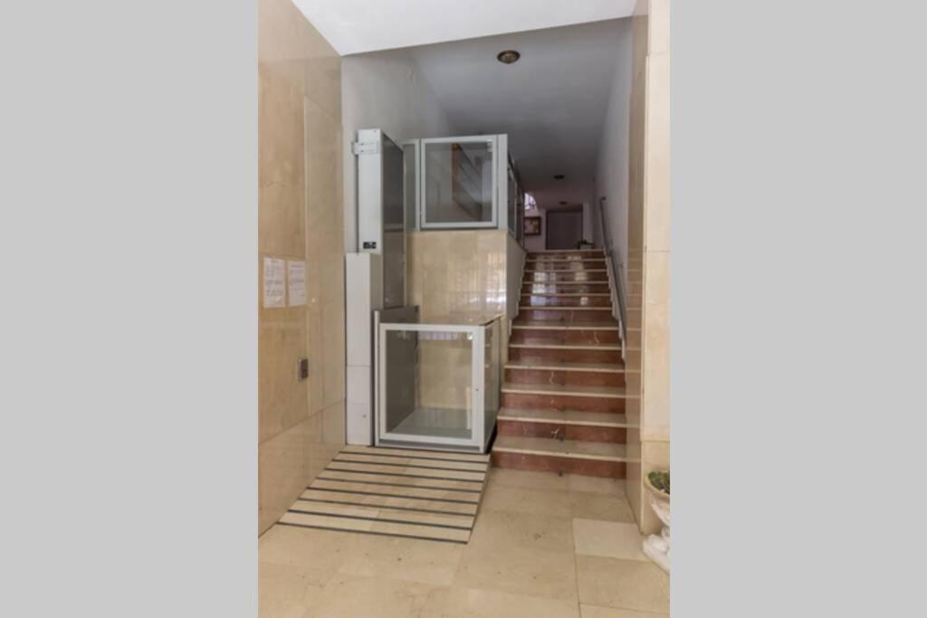 Amplio y luminoso piso para disfrutar del centro de Málaga Exterior foto